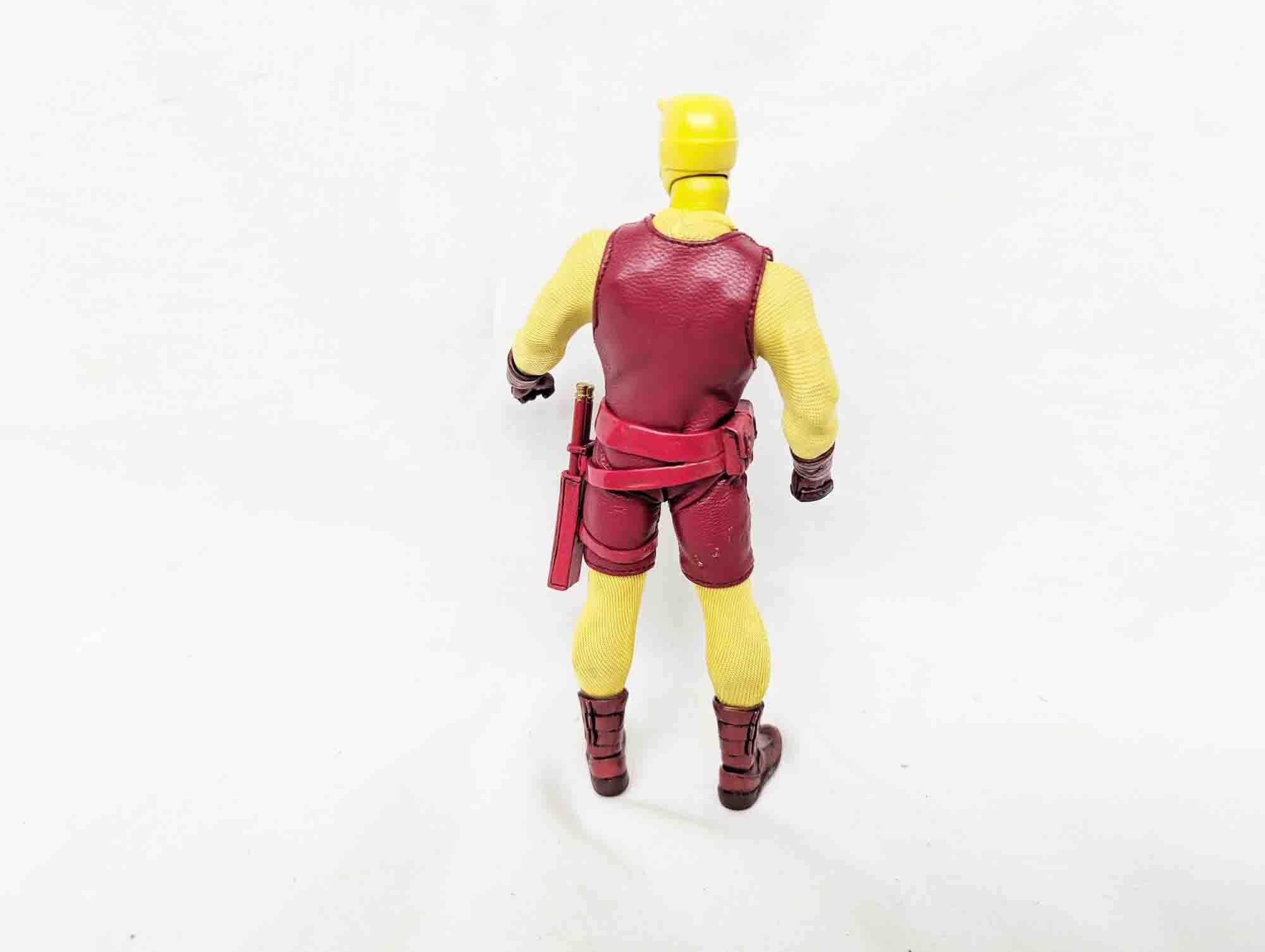 Mezco One:12 Collective Marvel Daredevil Classic Variant Action Figure 6"