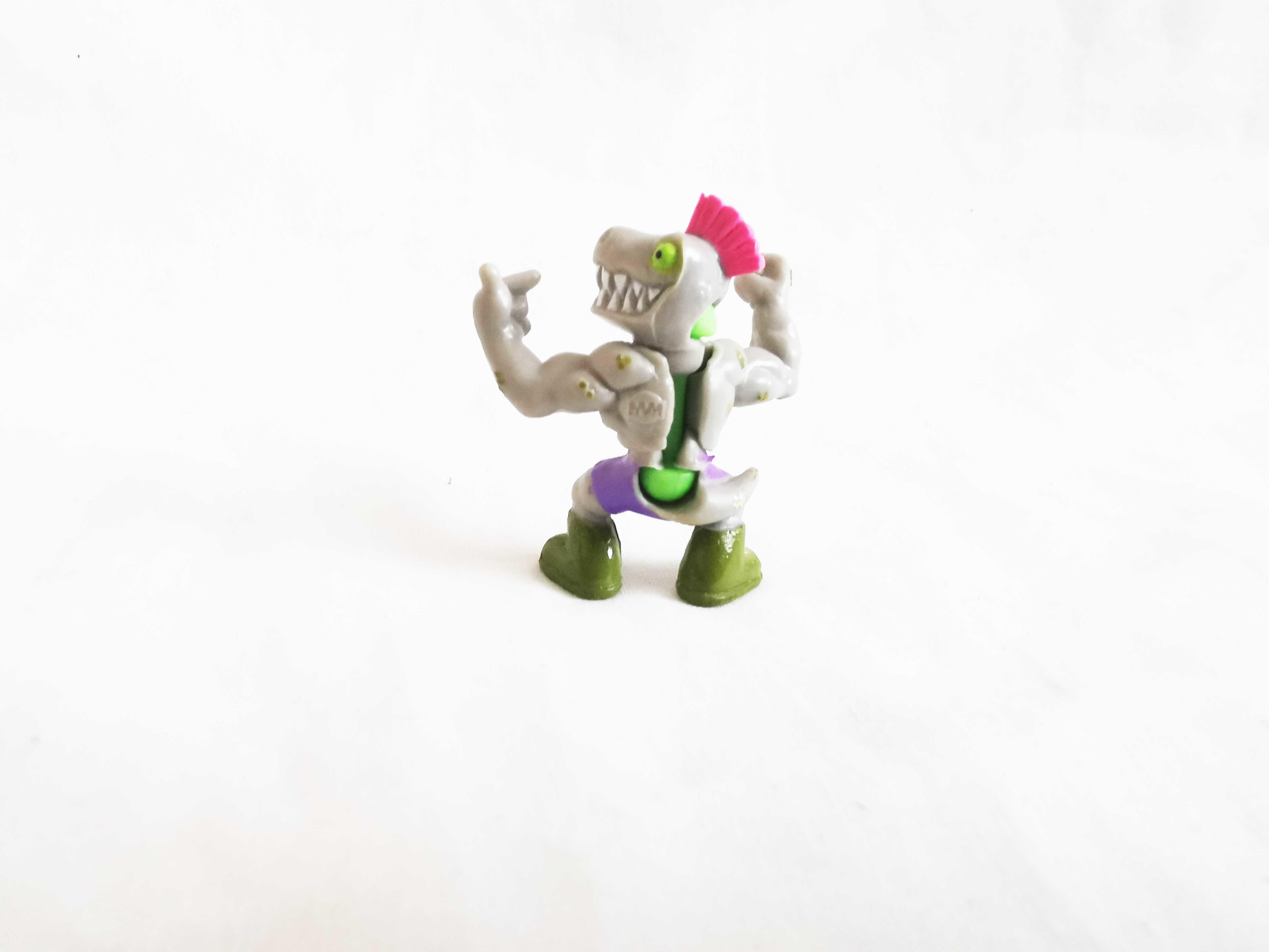 Mutant Mania T-Wrecker Figure Ultra Rare #063 Moose Toys