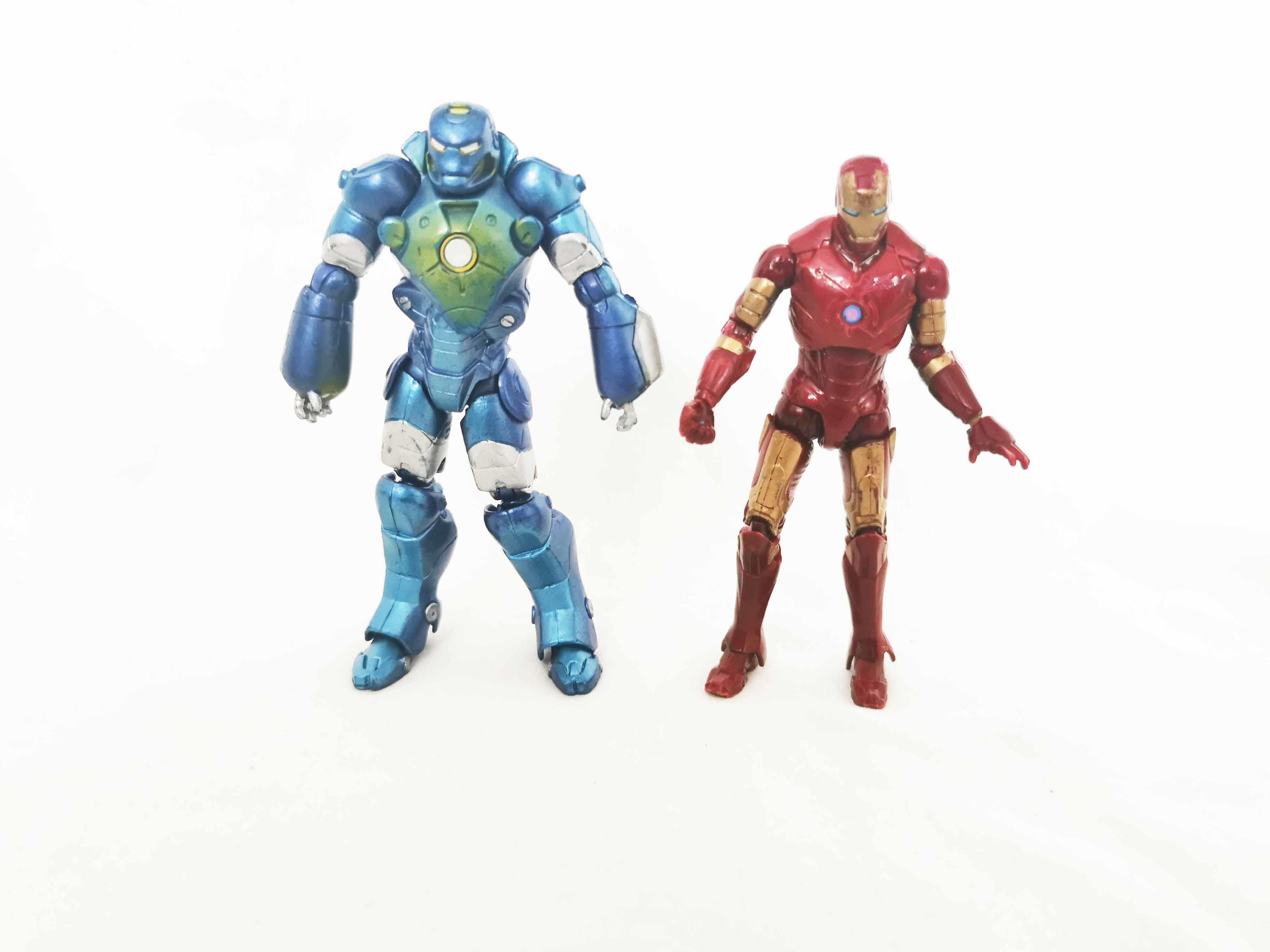Iron Man and Deep Dive Iron Man Marvel Universe Avengers Action figures 3.75