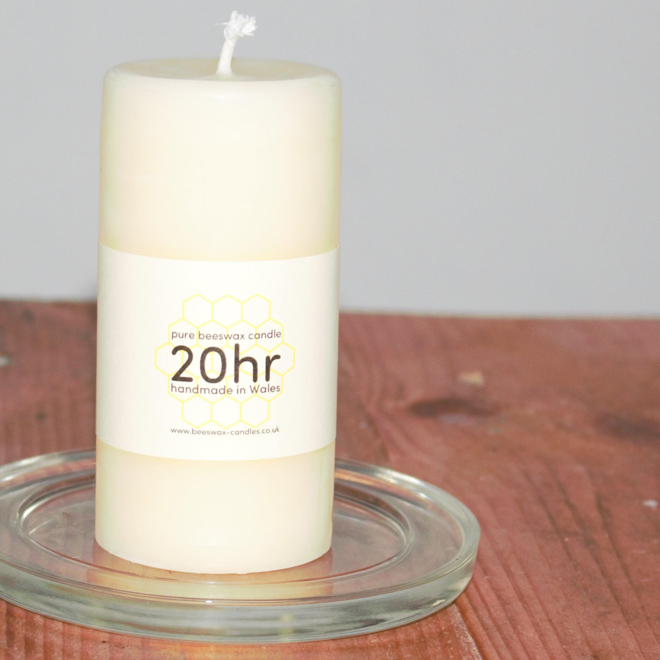Ivory 20hr pure beeswax pillar candle