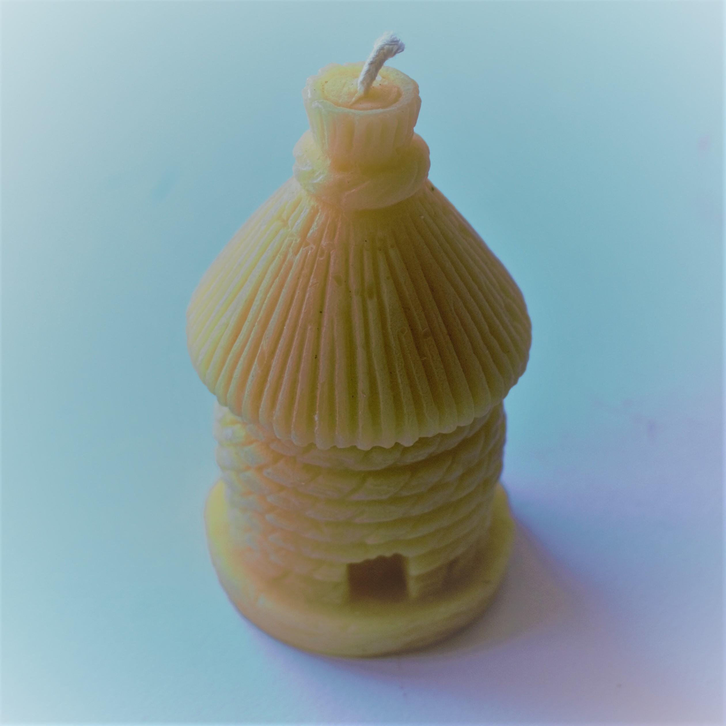 Thatched skep pure beeswax candle