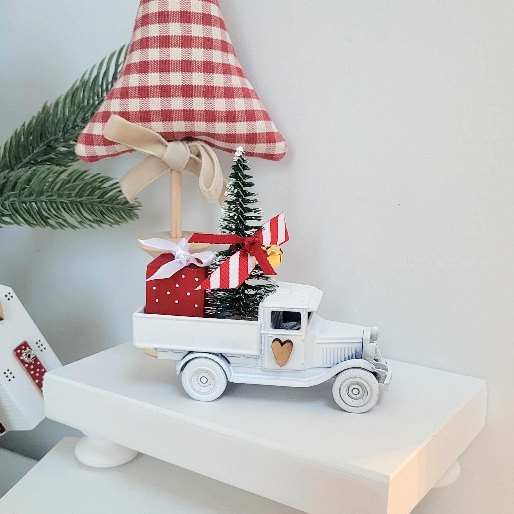 white truck christmas decor