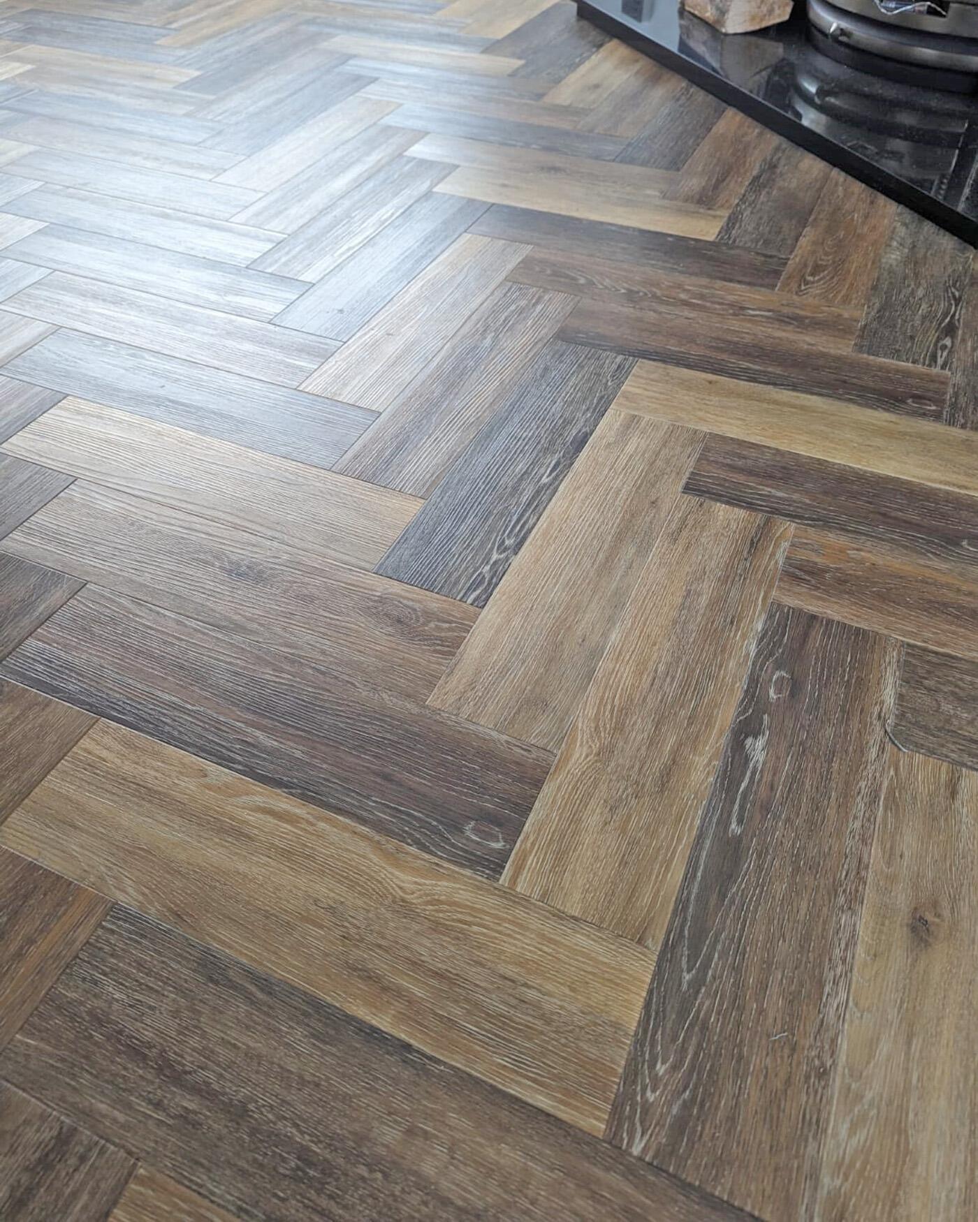 Random Aged Oak Herringbone Ambiance LVT Flooring