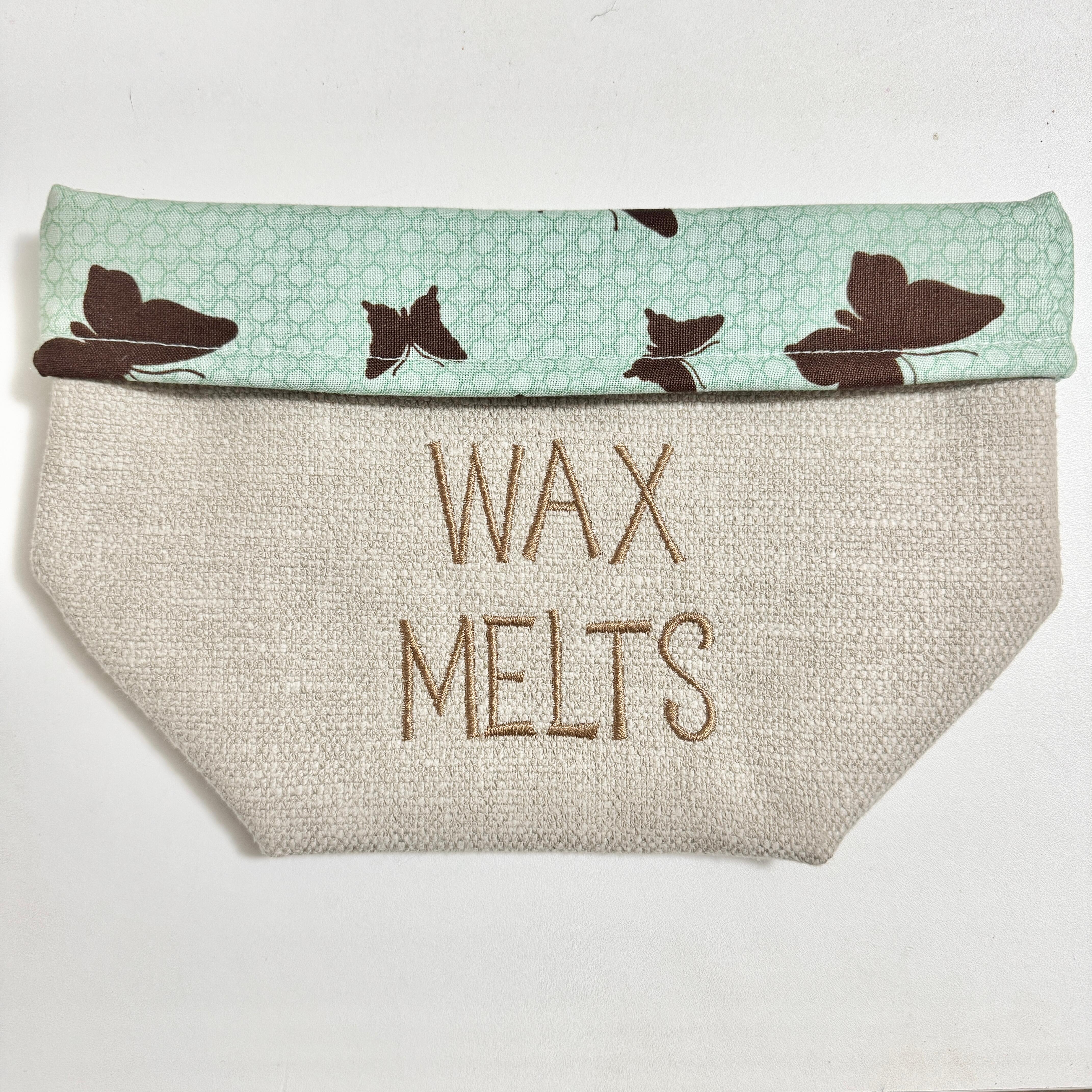 flat image of wax melt storage basket