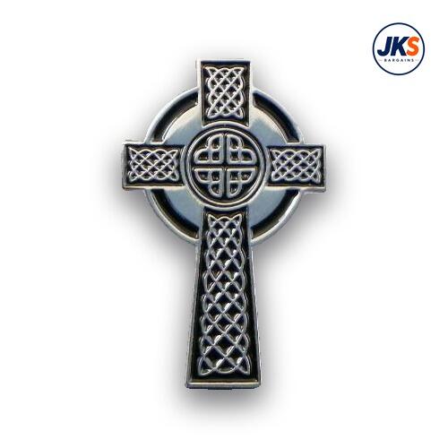 20 x Celtic Cross Pin Badges