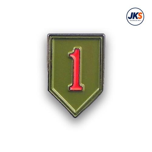 20 x 1st infantry Pin Badges