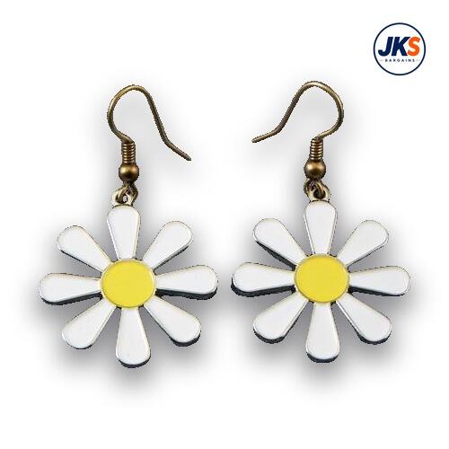 10 x Pairs Hippy Daisy White Earrings