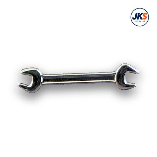 20 x Spanner Pin Badges