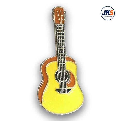 Acoustic Guitar Pin Badge