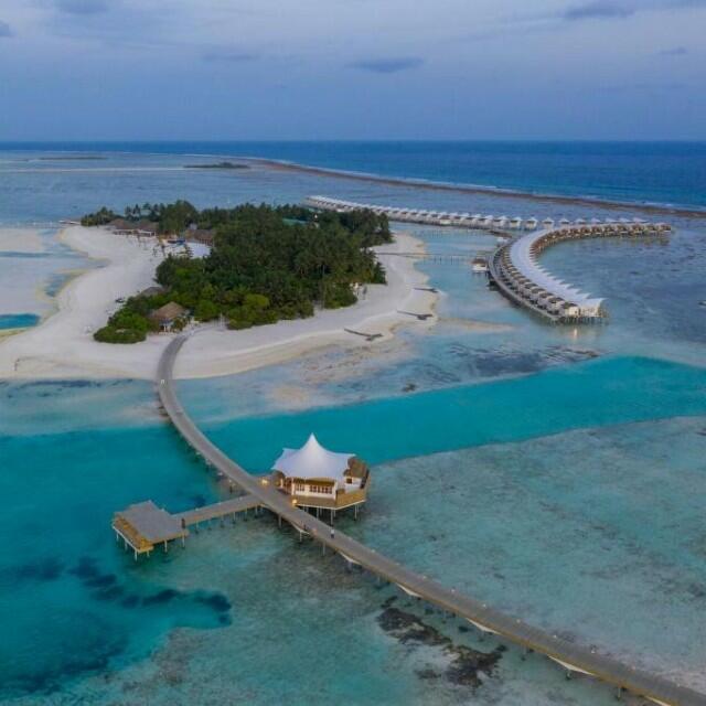 4* Cinnamon Hakuraa Huraa Maldives Water Bungalows All Inclusive