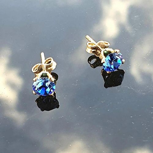 Sterling Silver Sapphire Crystal Stud Earrings