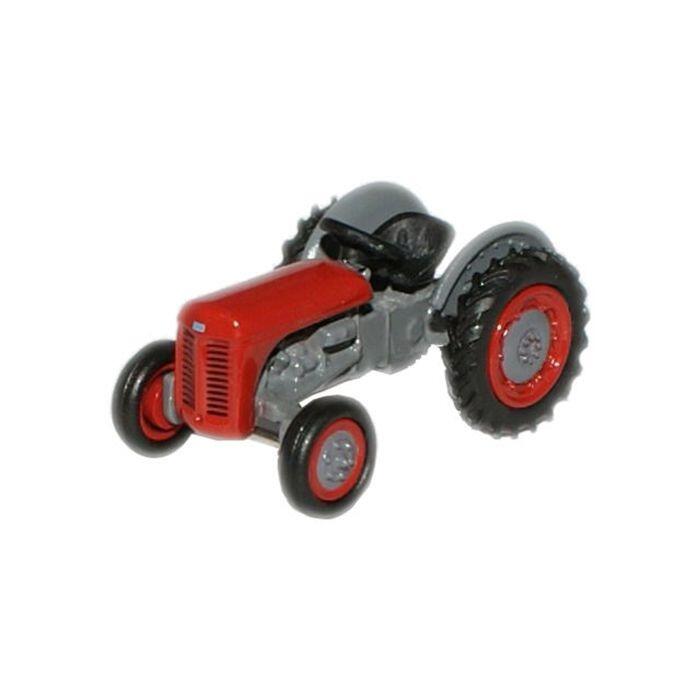 Oxford Diecast NTEA001 Ferguson TEA 20 tractor in grey