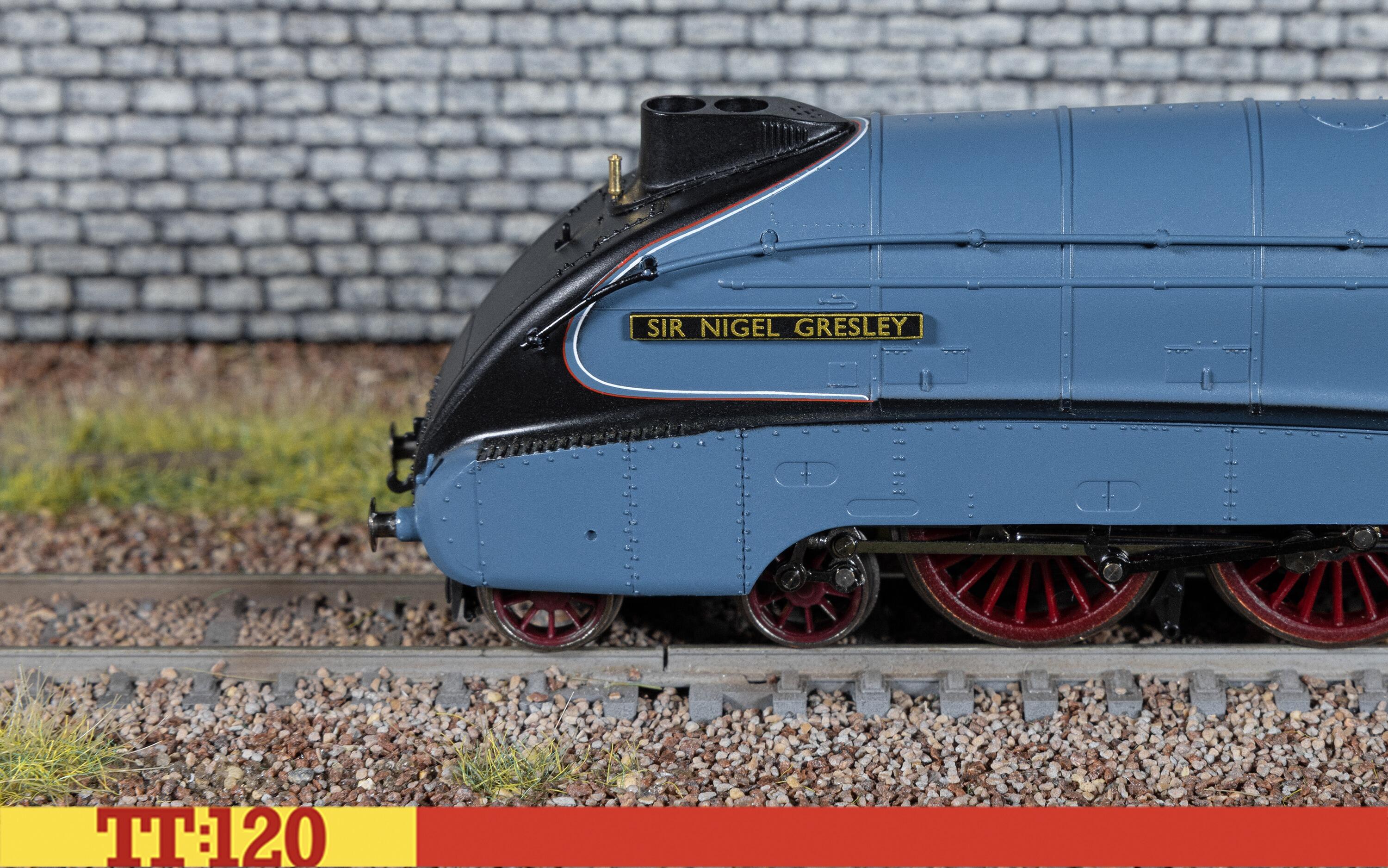 Hornby TT3034M LNER Class A4 4-6-2 Sir Nigel Gresley, DCC Ready