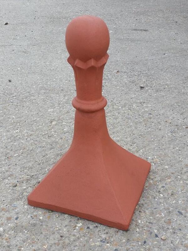 Smooth sided square finial