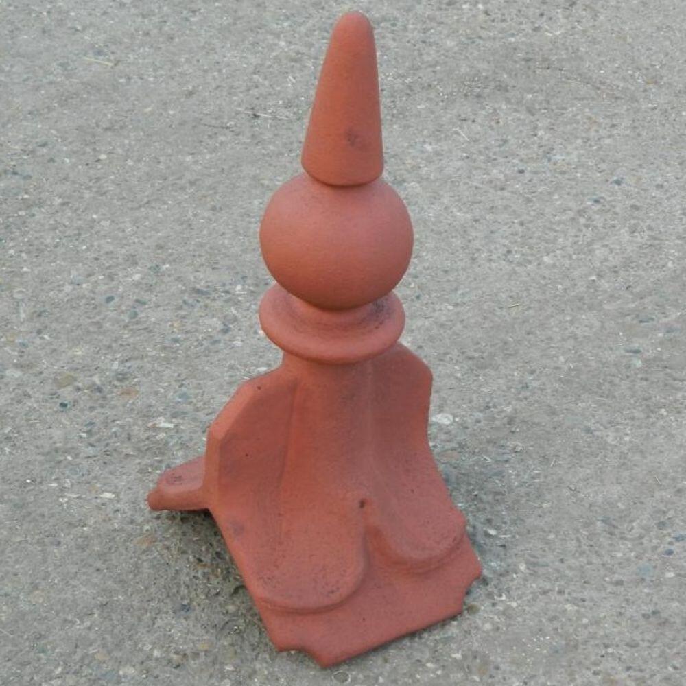 Gable end spike ball roof finial