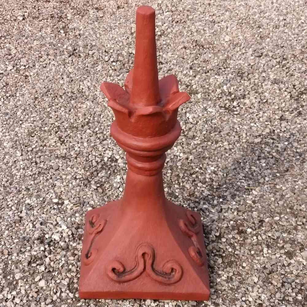 Square crown ridge finial