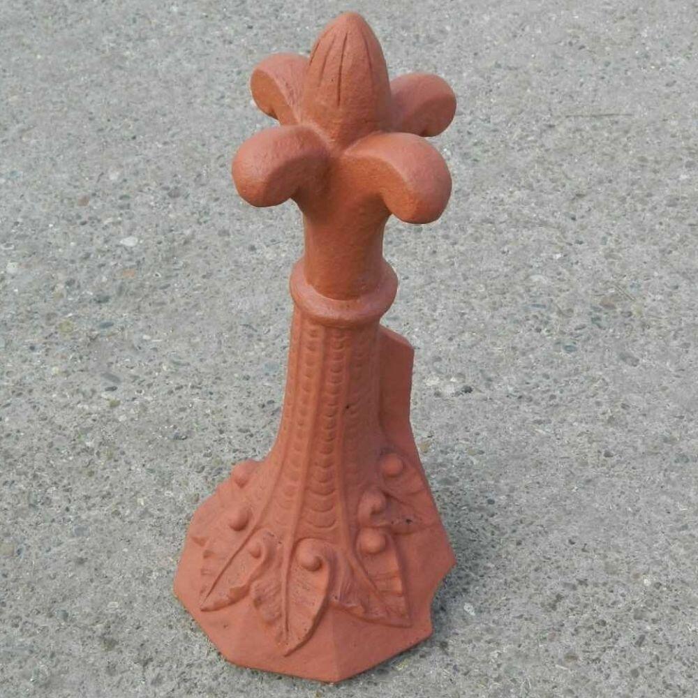 Old style fleur grape roof finial