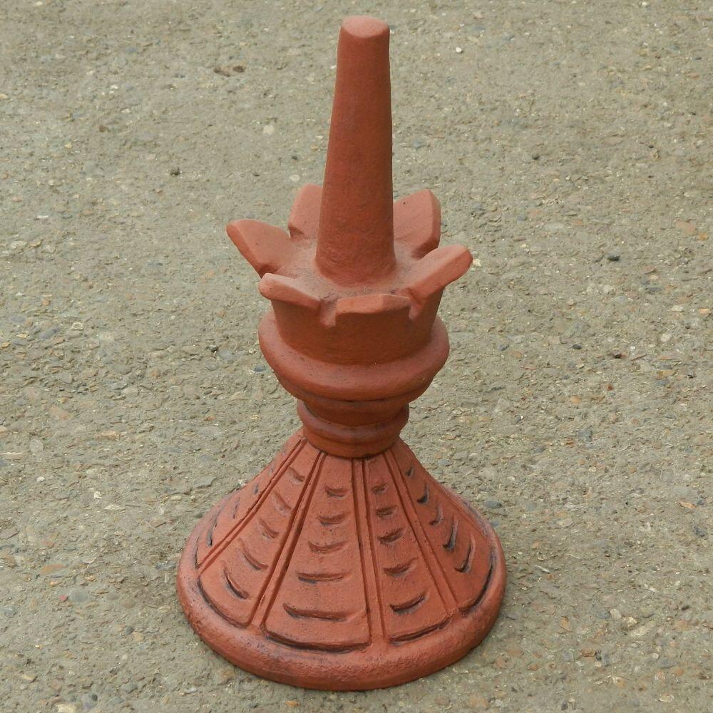 Round crown roof finial
