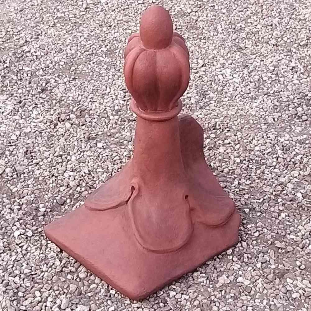 Block end angled coronation crest ridge finial