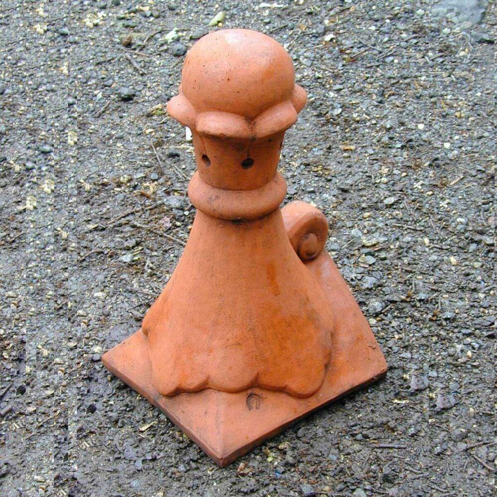 Block end roof finial