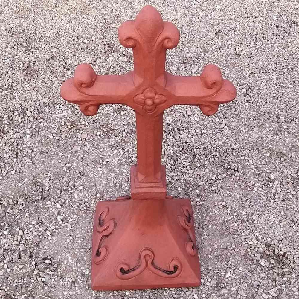 Square tudor cross ridge finial