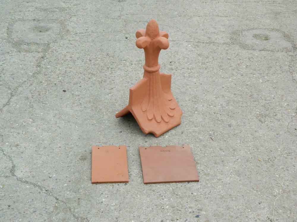 marley red smooth colour matched fleur finial tile samples
