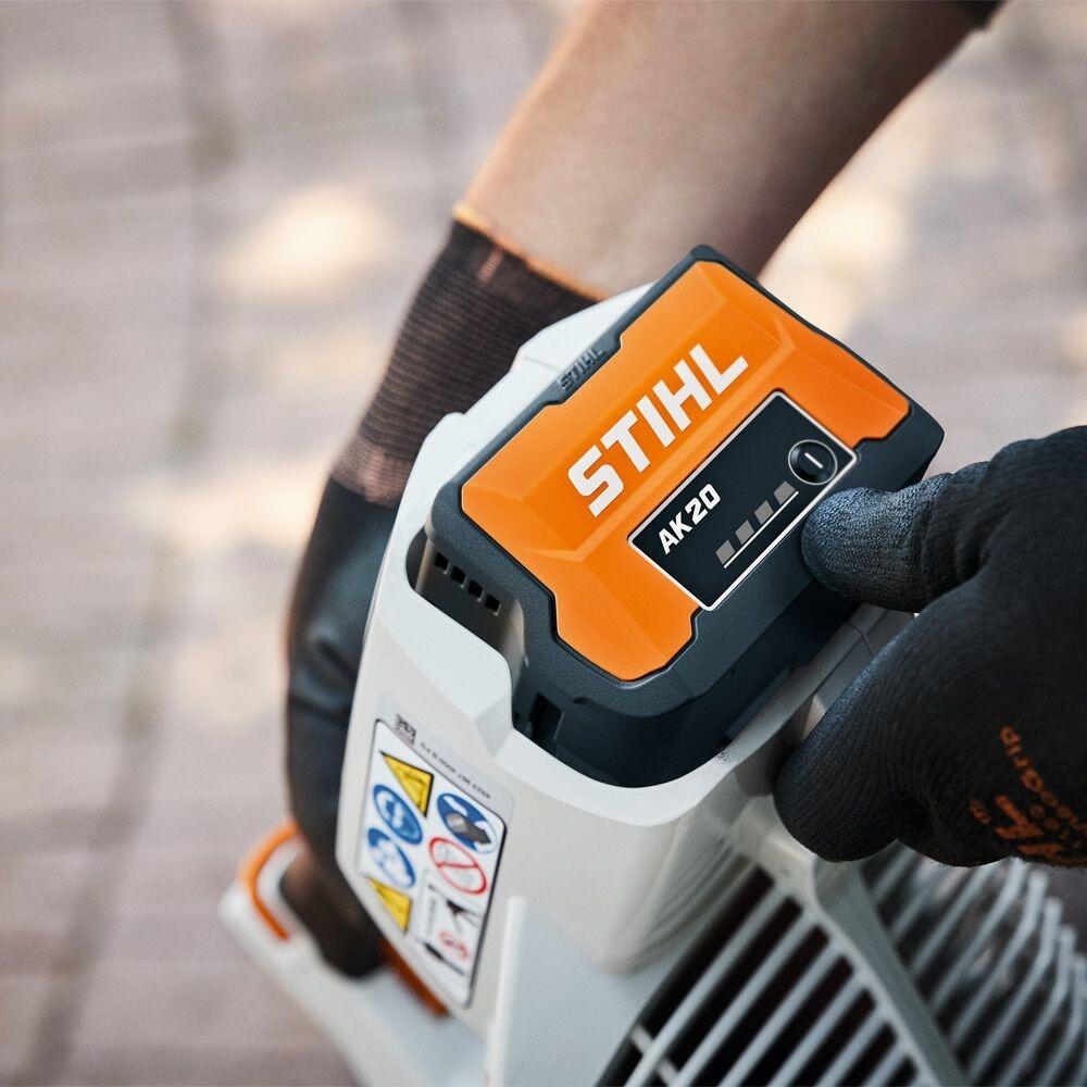 Soffiatore Foglie Giocattolo STIHL 'BGA57' A Batteria Per Bambini &ndash; 30 Minuti Di Gioco!