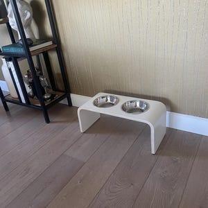 Hemp tow bowl raised pet feeder