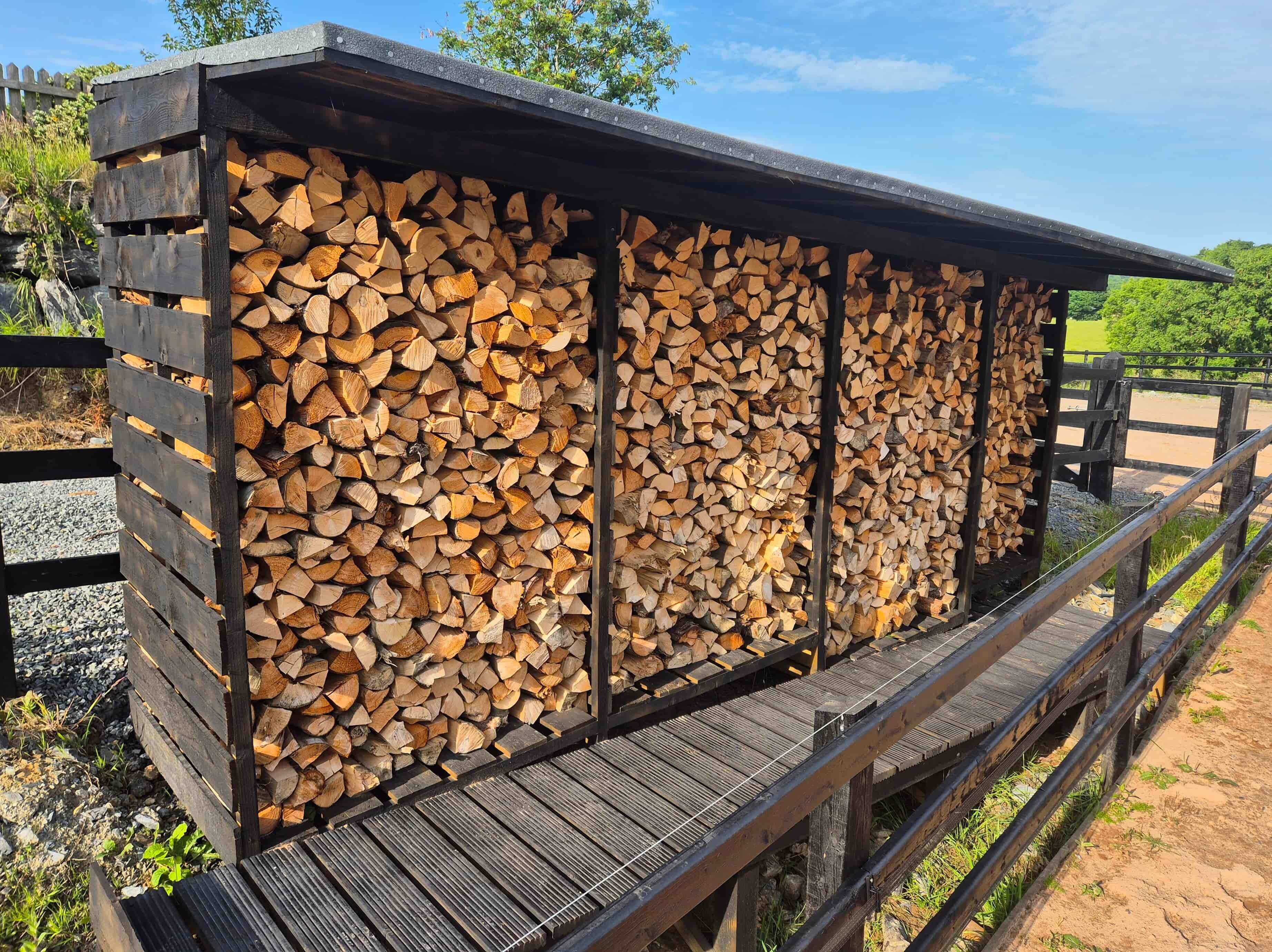Log store